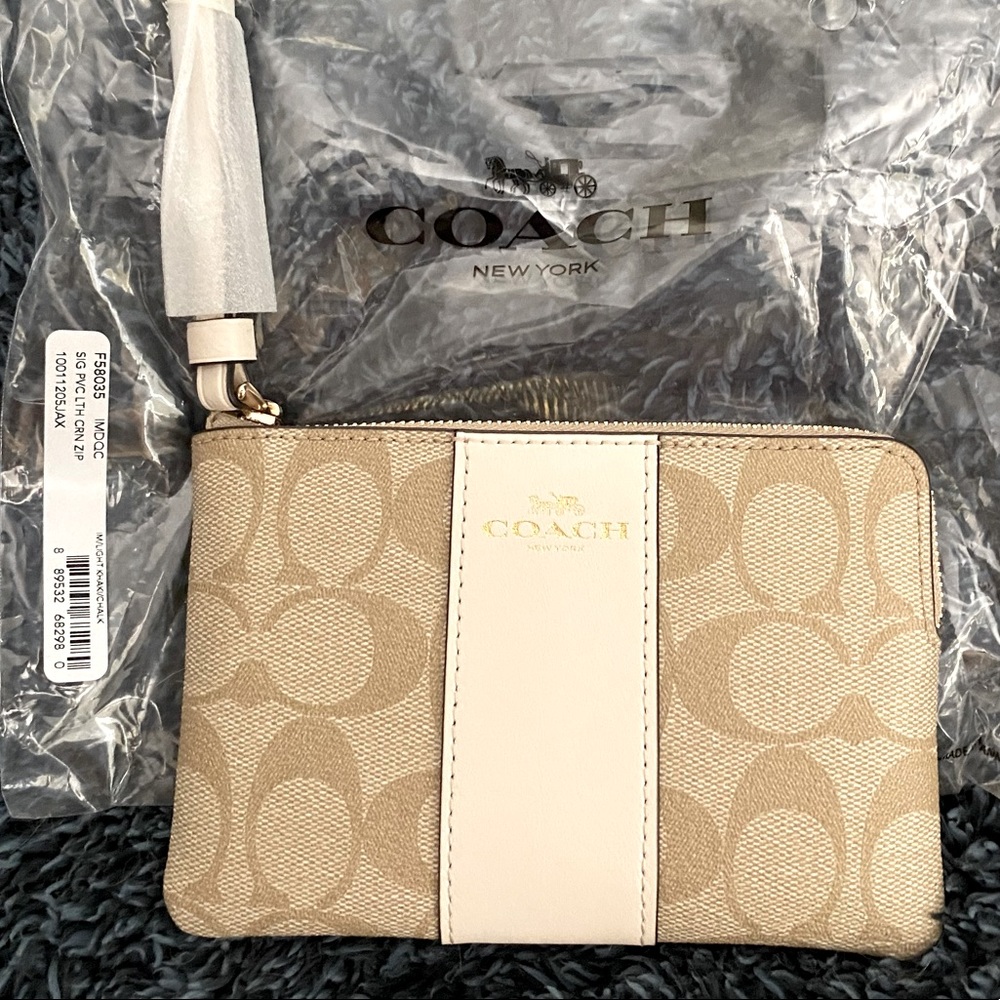 Coach Wristlet/wallet